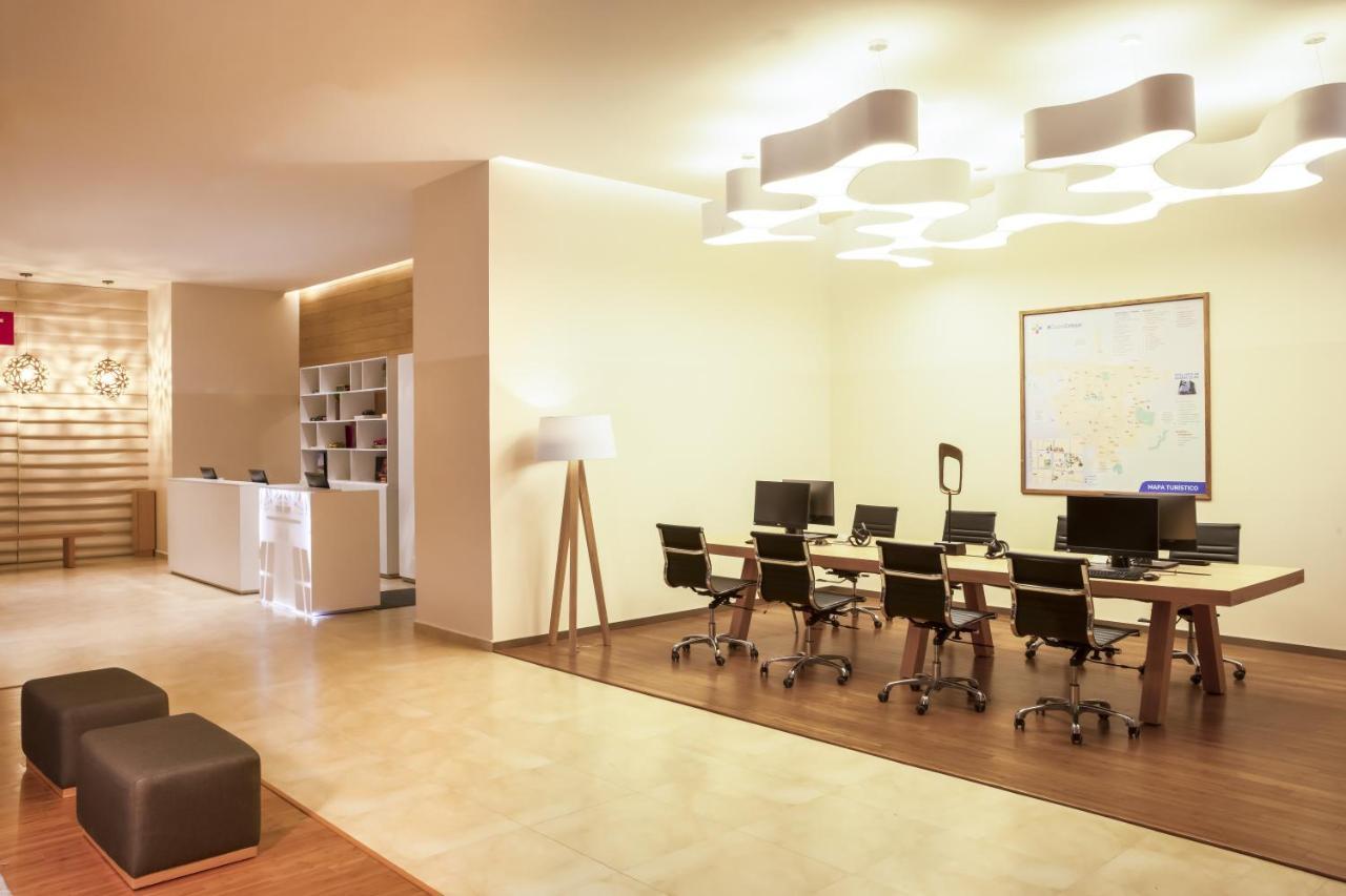 Fiesta Inn Celaya Galerias Екстериор снимка