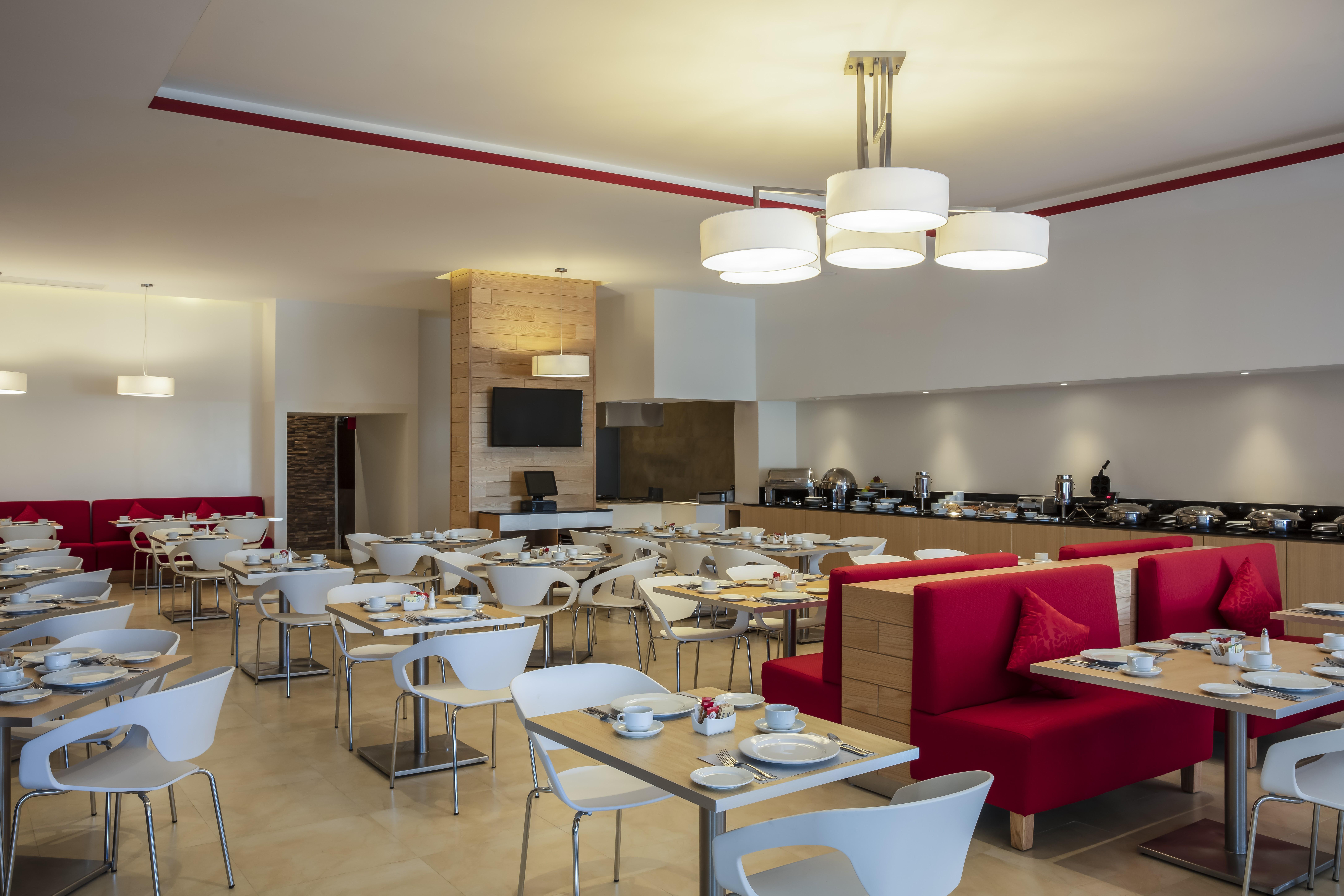 Fiesta Inn Celaya Galerias Екстериор снимка